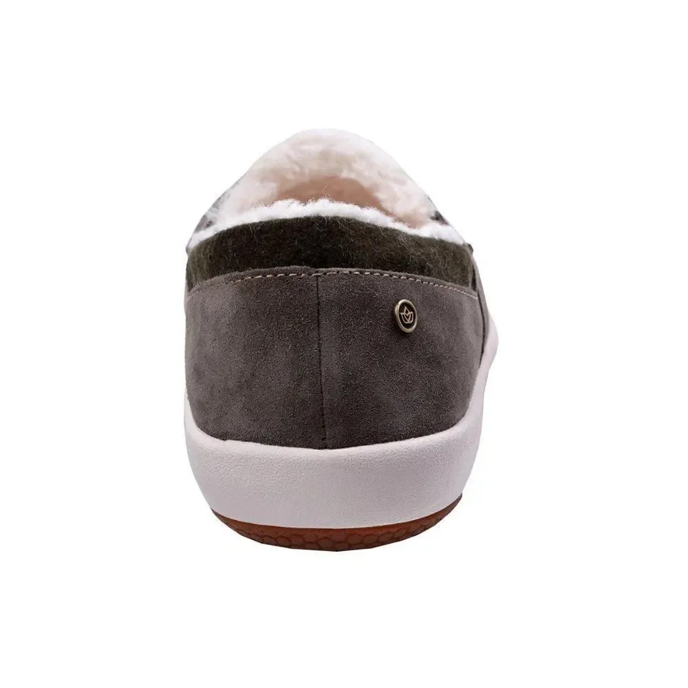 Waco Spenco girl's Wool Collared Fiesta Cozy Suede Slip On Shoes Olive size 6